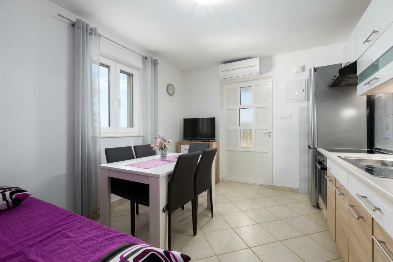 Apartment Goga Севид Экстерьер фото